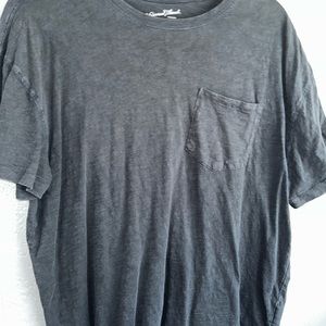 Large, Oversized Cropped Pocket Tee